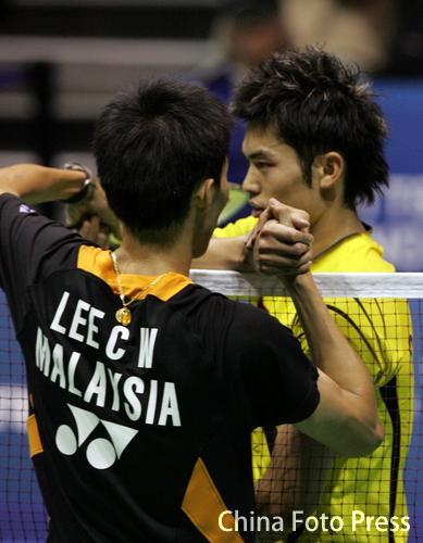 Lee Chong Wei vs Lin Dan in Beijing Olympic Final - i'm saimatkong